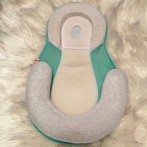 New - Baby sleep head and leg support mat